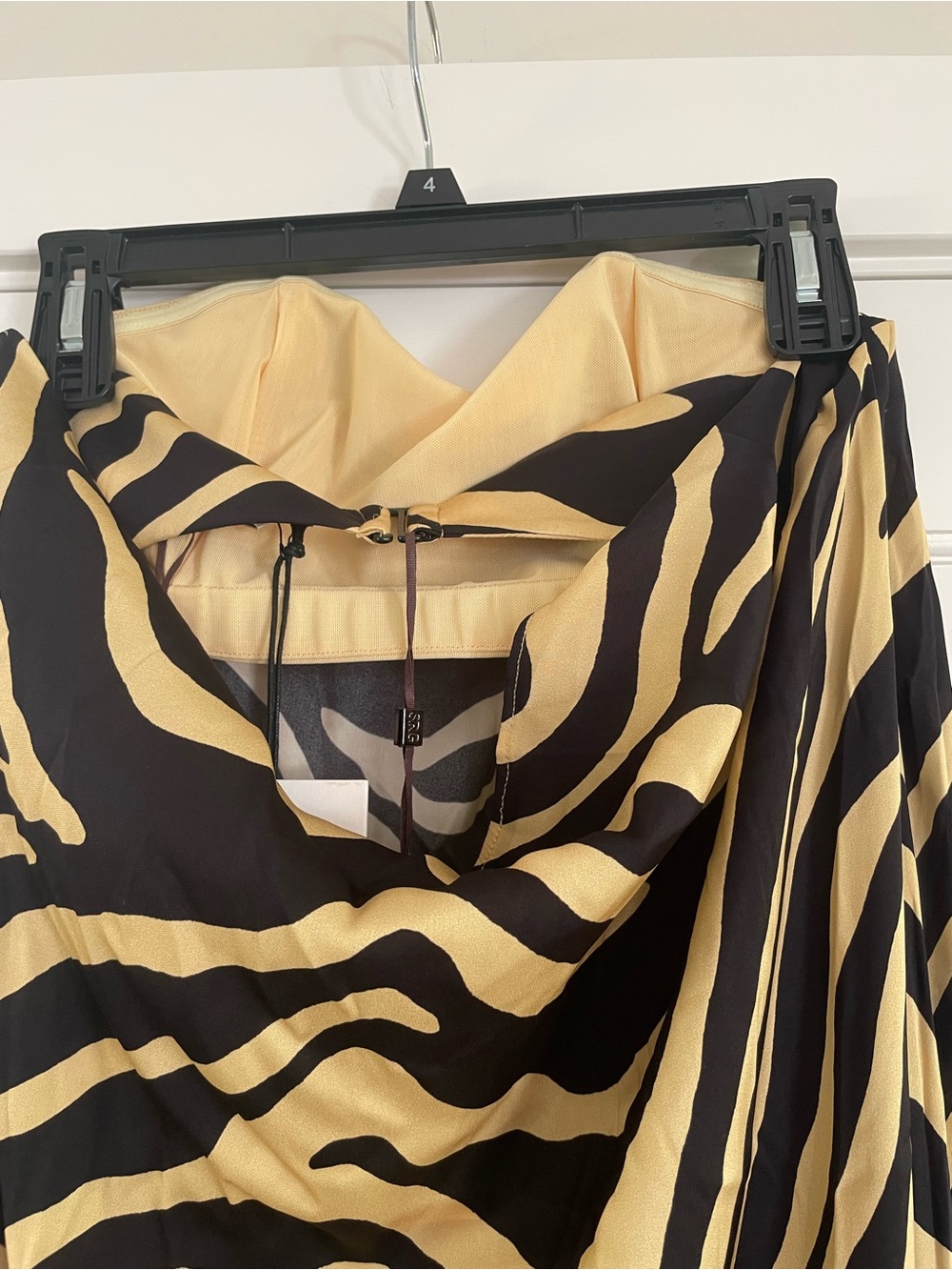 SRG Sloan Silk Dress‎ in Zebra Print - Picture 7 of 9